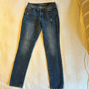 Old Navy Curvy Mid Rise Straight Jean